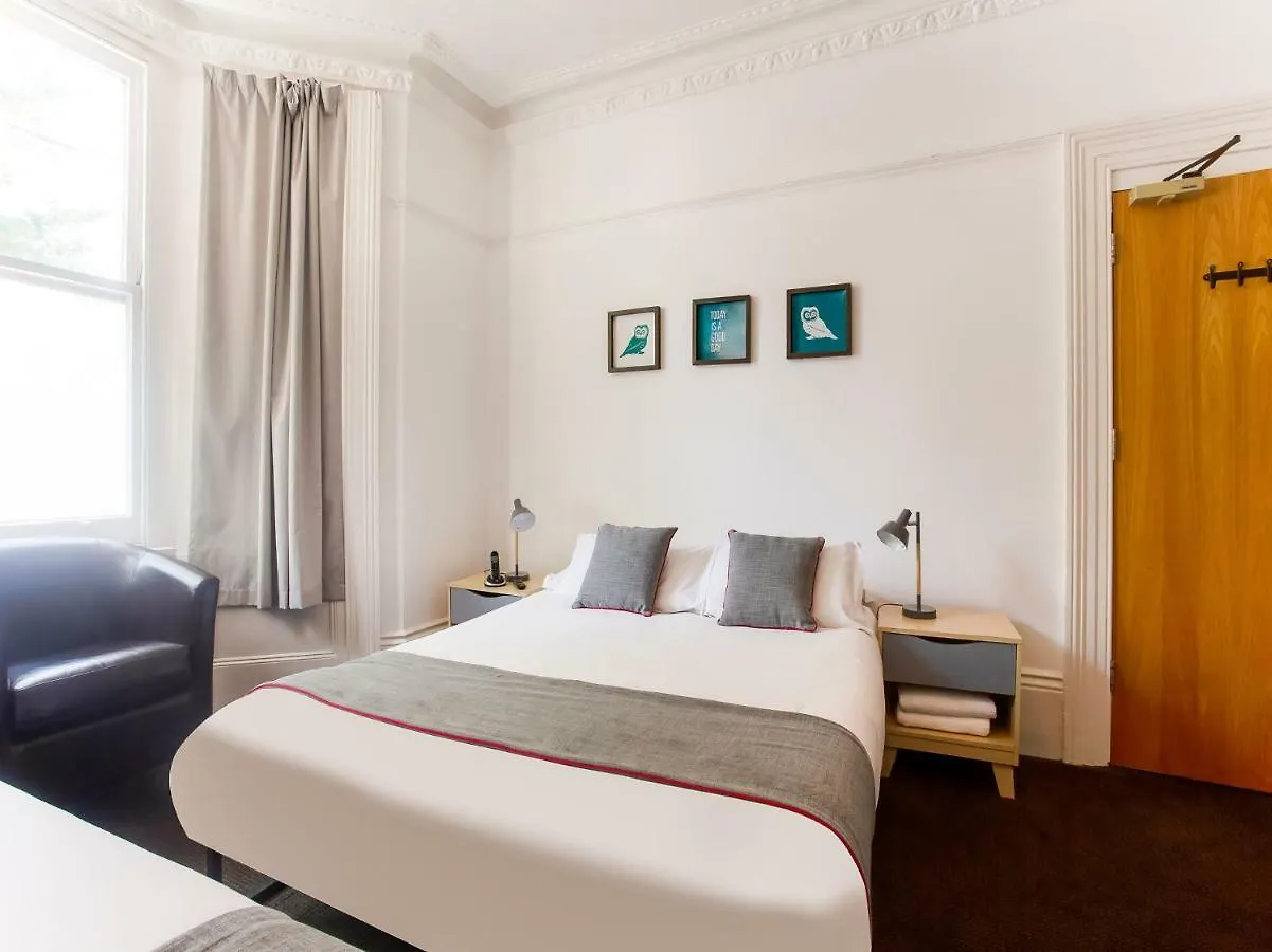 Alvia Hotel Apartmán